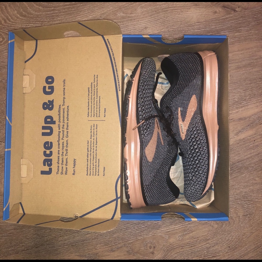 Women’s Brooks